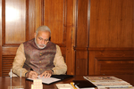 How to handle a workaholic boss like PM Modi