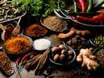 Spices, nuts & green vegetables in your diet will help reduce stroke & diabetes risk