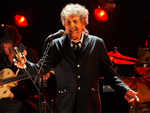 Bob Dylan to receive Nobel prize in Stockholm this weekend