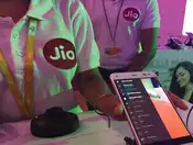 Reliance Jio launch: Customers lap up freebies