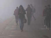 Delhi: Dense fog hits train, flight services