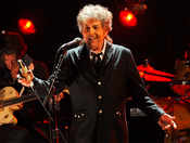 Bob Dylan to receive Nobel prize in Stockholm this weekend