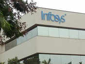 Infosys hands out a bounty to 4 top execs