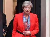 Theresa May fails to gain majority in UK election