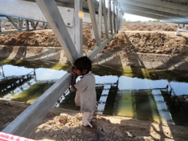 India's first 1MW canal-top solar power plant - How 