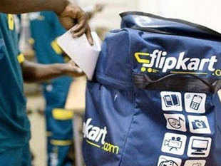 Flipkart tweaks discount  strategy for sale - Economic Times