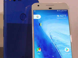 Google to  directly sell Pixel smartphone through stores, take on Apple and Samsung - Economic Times