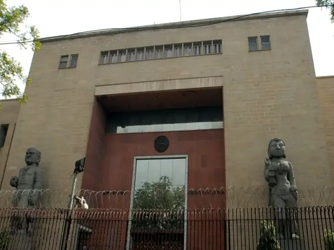 RBI seen cutting rates as demonetisation rattles economy: Reuters poll