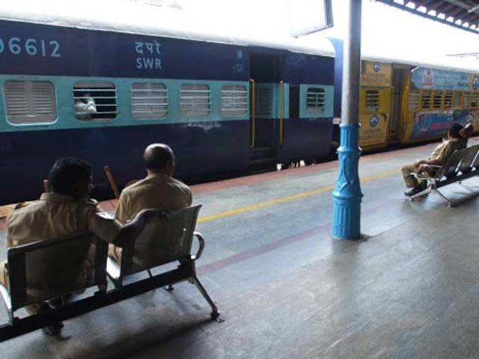 Railways  manages operating ratio of 94 per cent despite pay hike, flat growth - Economic Times