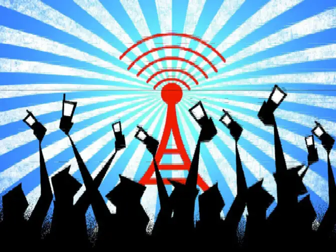 Backhaul spectrum policy to be finalised this year: Telecom secretary - Economic Times