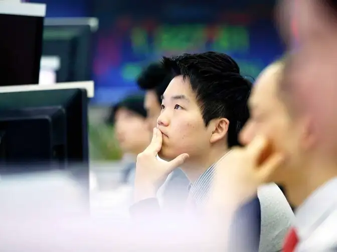 Asia stocks hover near 3-month highs; sterling in spotlight