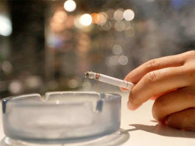ITC hits out at large graphic  warning rule on cigarette packs - Economic Times