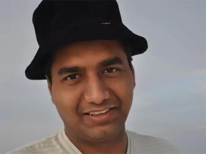 Get ready for volatility in telecom sector: Rohit Agarwal, Kotak Life Insurance - Economic Times