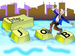 With fears of layoffs  engulfing startups, headhunters witness spike in resumes on hiring platforms - Economic Times