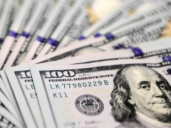 US dollar: Trump trade doubts send dollar, shares tumbling