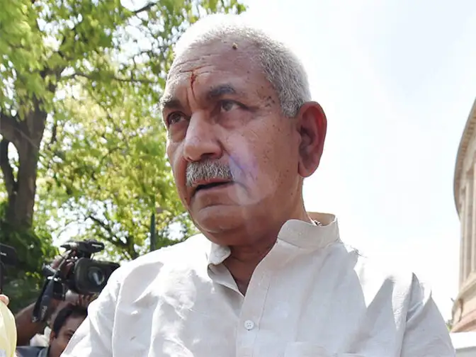 8.7 lakh telecom subscriber forms non-compliant with norms: Manoj Sinha - Economic Times