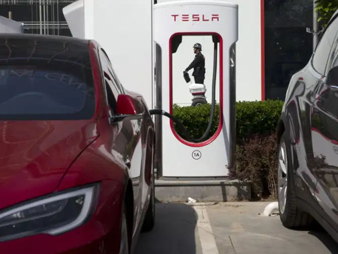 EESL to procure 10K electric cars for various ministries