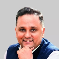 Amish Tripathi
