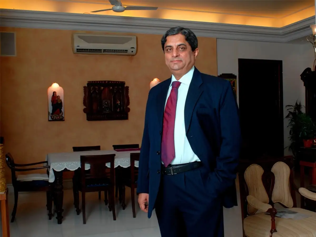 Your jobs, increments, bonuses are secure: Aditya Puri to HDFC Bank employees