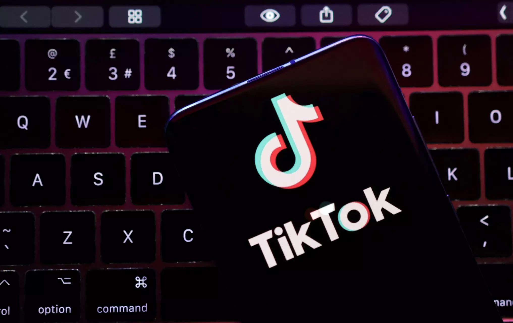 TikTok users can earn $100 per hour to watch short-video app for 10 hours. Check last date to apply