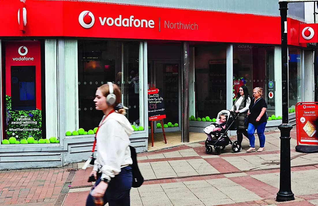 Vodafone, Hutchison to announce UK merger as soon as tomorrow