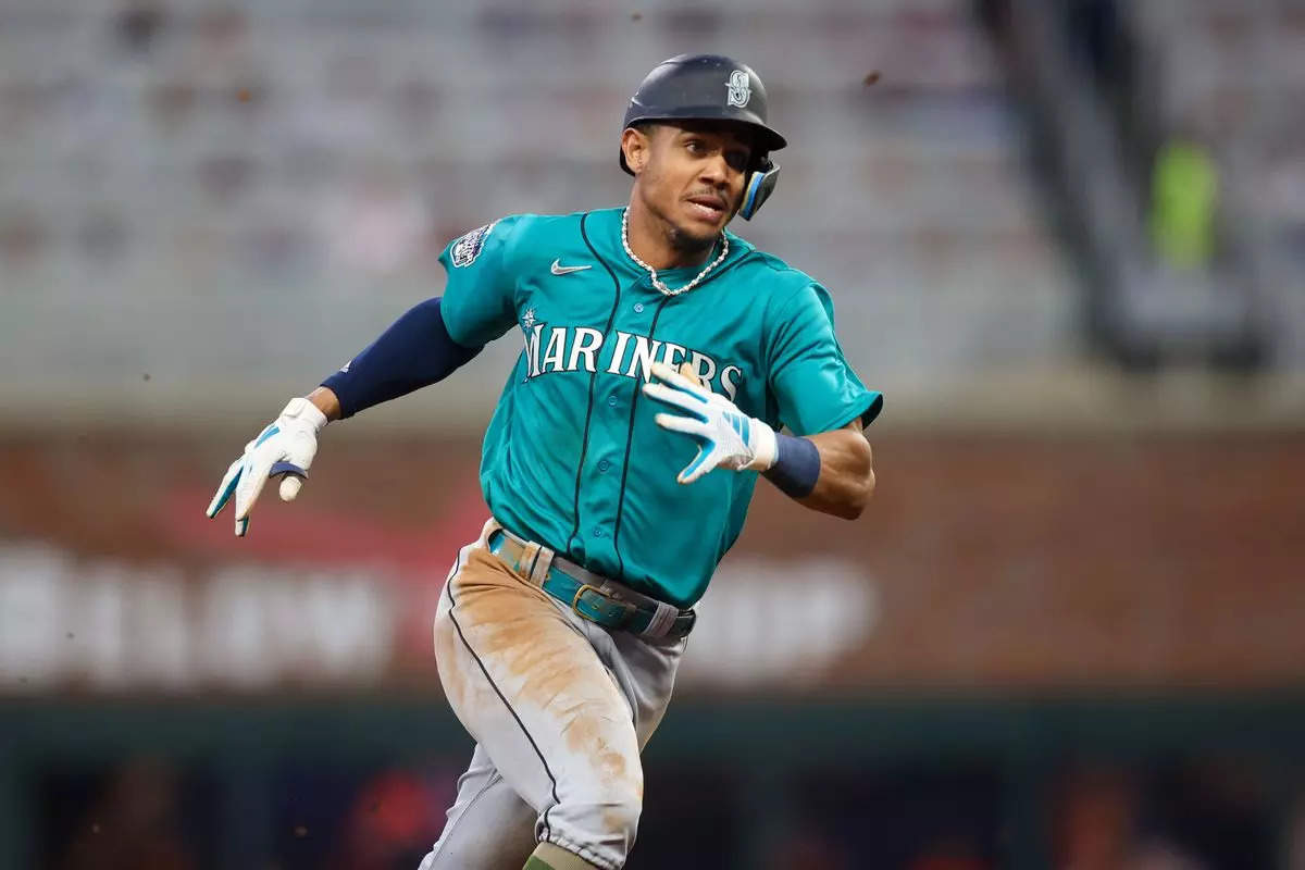 Julio Rodriguez of Seattle Mariners sets new records in MLB. Details here