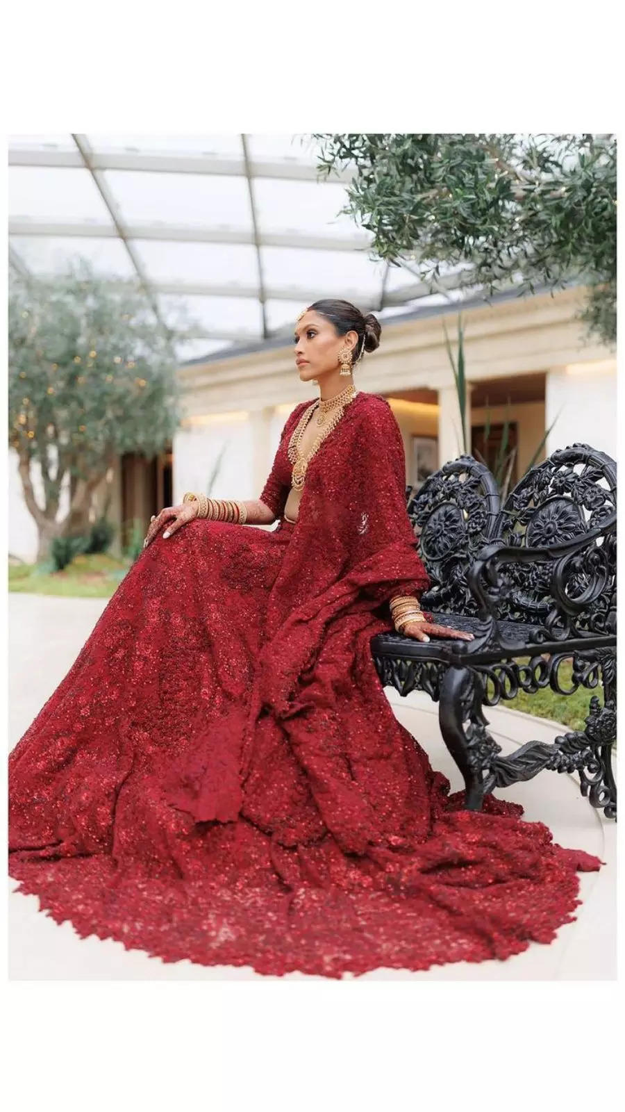 5 Fashionable Bridal Lehenga Designs To Opt For Your Wedding, Fashion News  | Zoom TV
