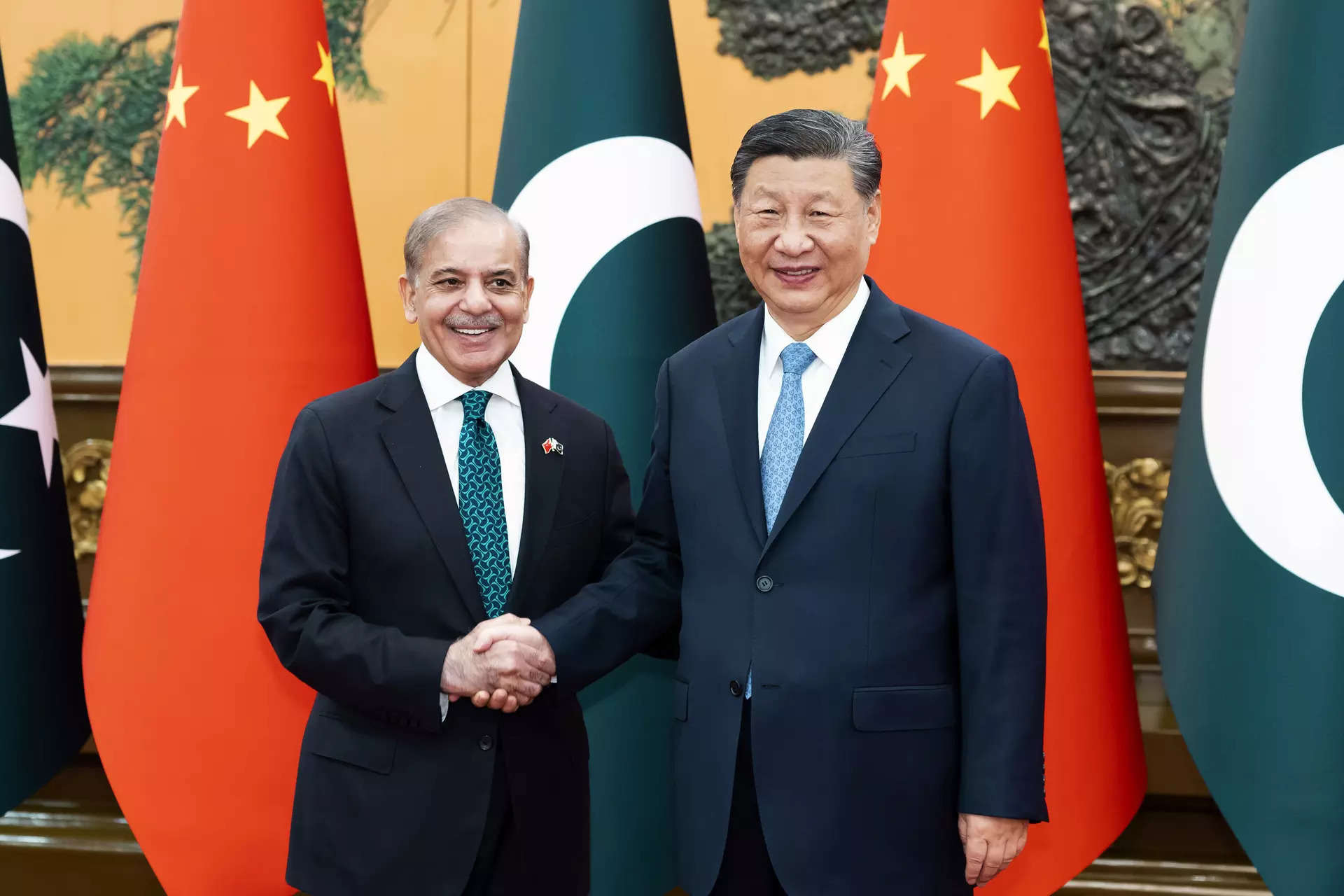 Pakistan Prime Minister Shehbaz Sharif, Chinese President Xi agree to upgrade CPEC