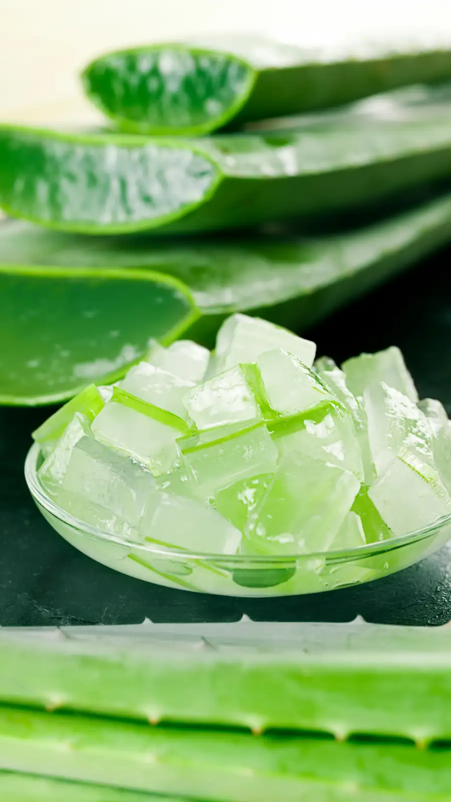 8 genius aloe vera hacks you need to try ASAP! | EconomicTimes