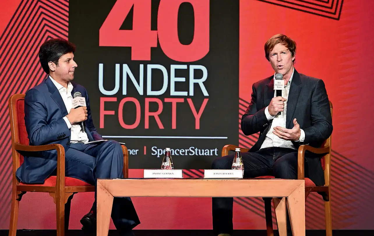Anant Goenka with Jonty Rhodes in a fireside chat