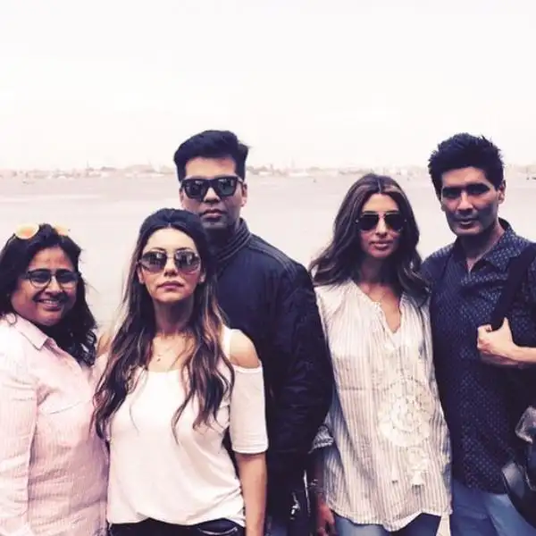 It's a Venice wedding for Kimi Grover's son Ashwin & his bride Riya Khilnani It's a Venice wedding for Kimi Grover's son Ashwin & his bride Riya Khilnani