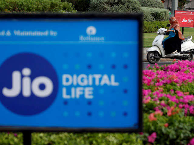 Reliance Jio GigaFiber registration starts tomorrow. Here's everything you need to know