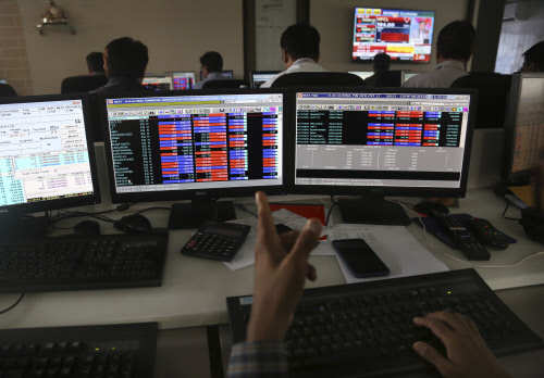 Share market update: FMCG shares bullish; Dabur India rises 2%