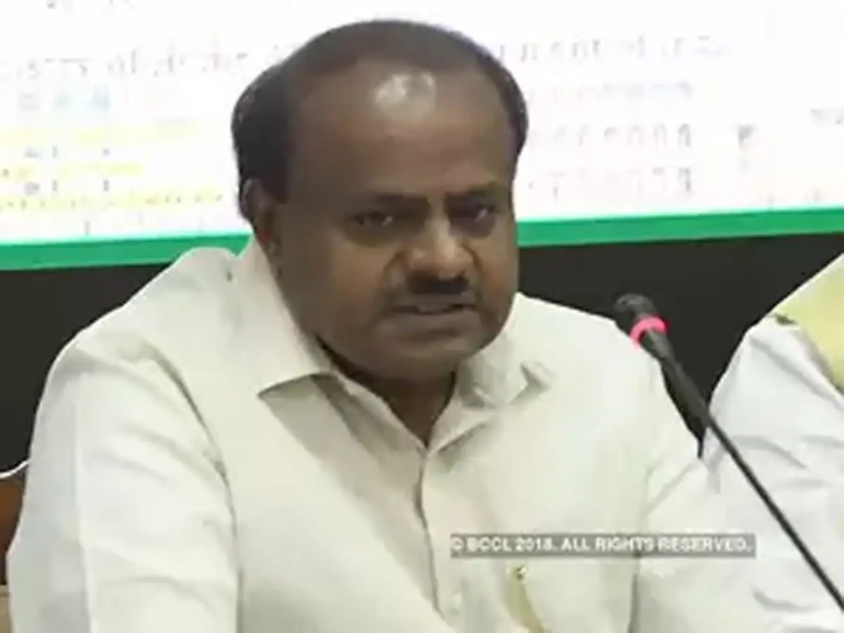 Cong apologises after Kumaraswamy offers