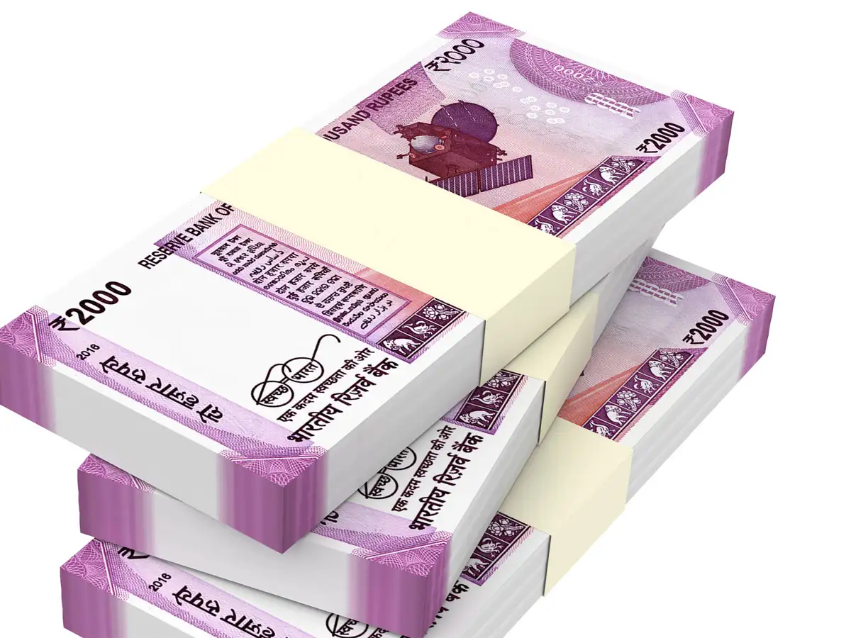 sleuths unearth 20,000-cr hawala, money