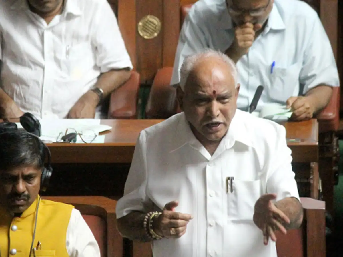 After Kumaraswamy's exit Karnataka, clueless