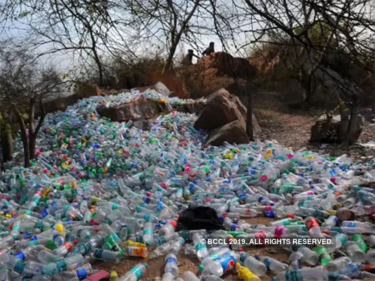 Government list single-use plastic items