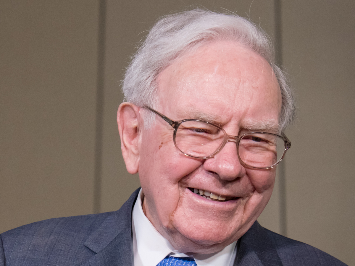 Warren buffet invests in apple futures are on forex