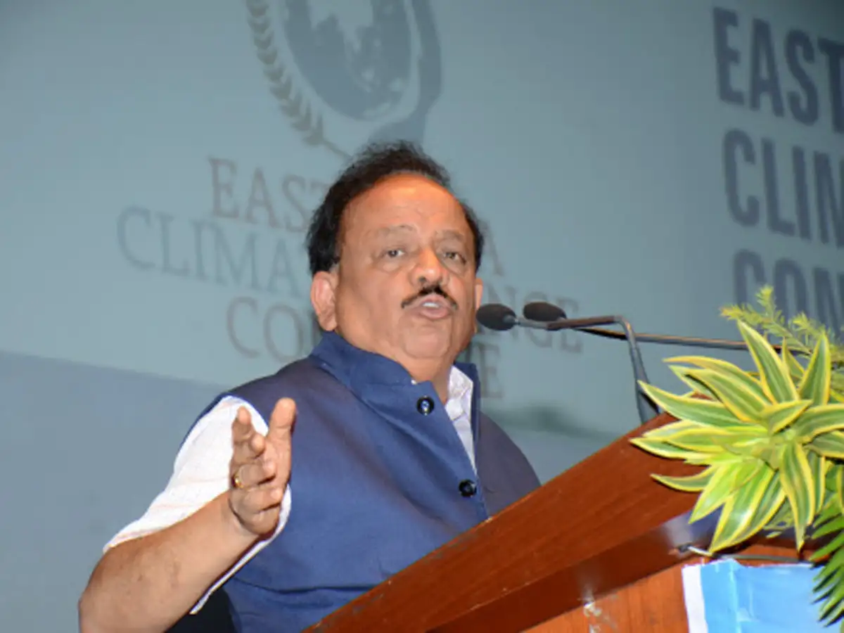 Harsh Vardhan seeks Rahul's apology