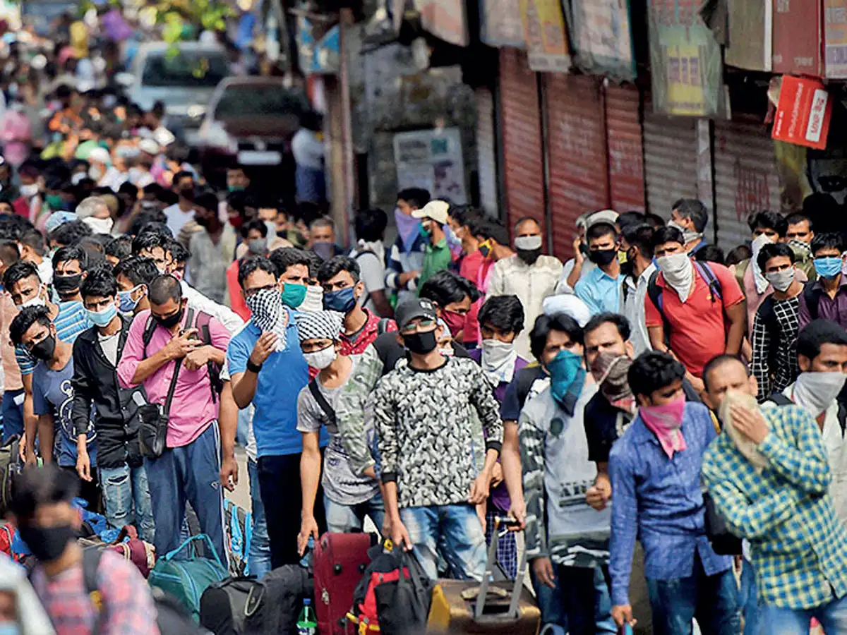 pandemic enveloping Mumbai