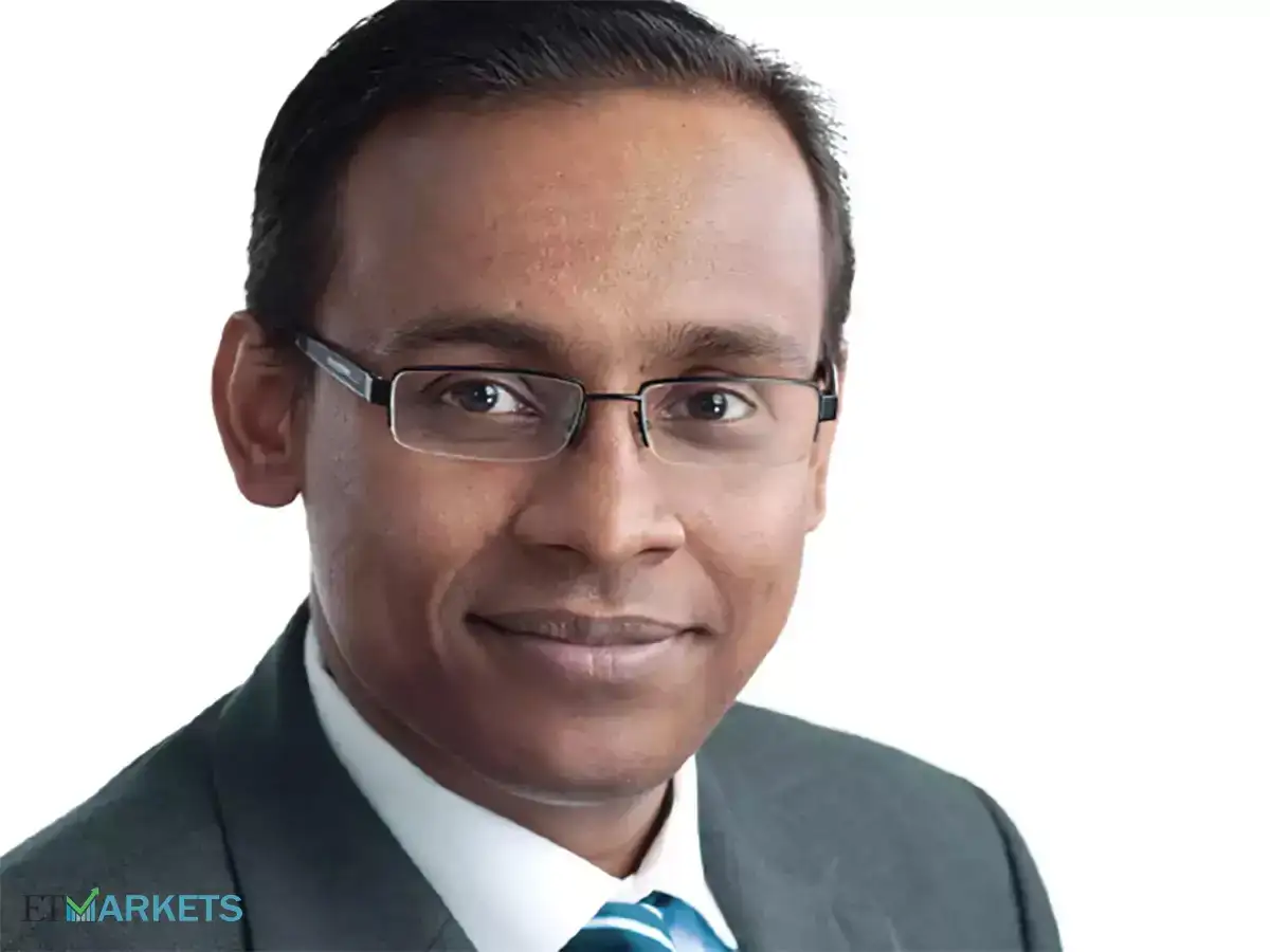 Office closed. How to deploy into production. Задумчивый парень азиат. Ратеп инновация логотип. 11 палубный круизный лайнер.