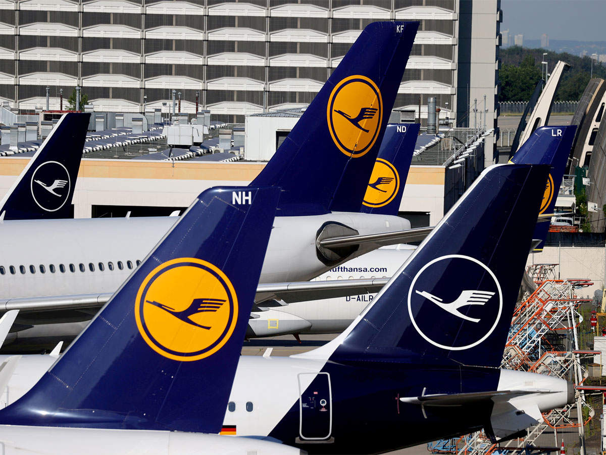 Lufthansa reports narrower Q1 loss, expects recovery in H2