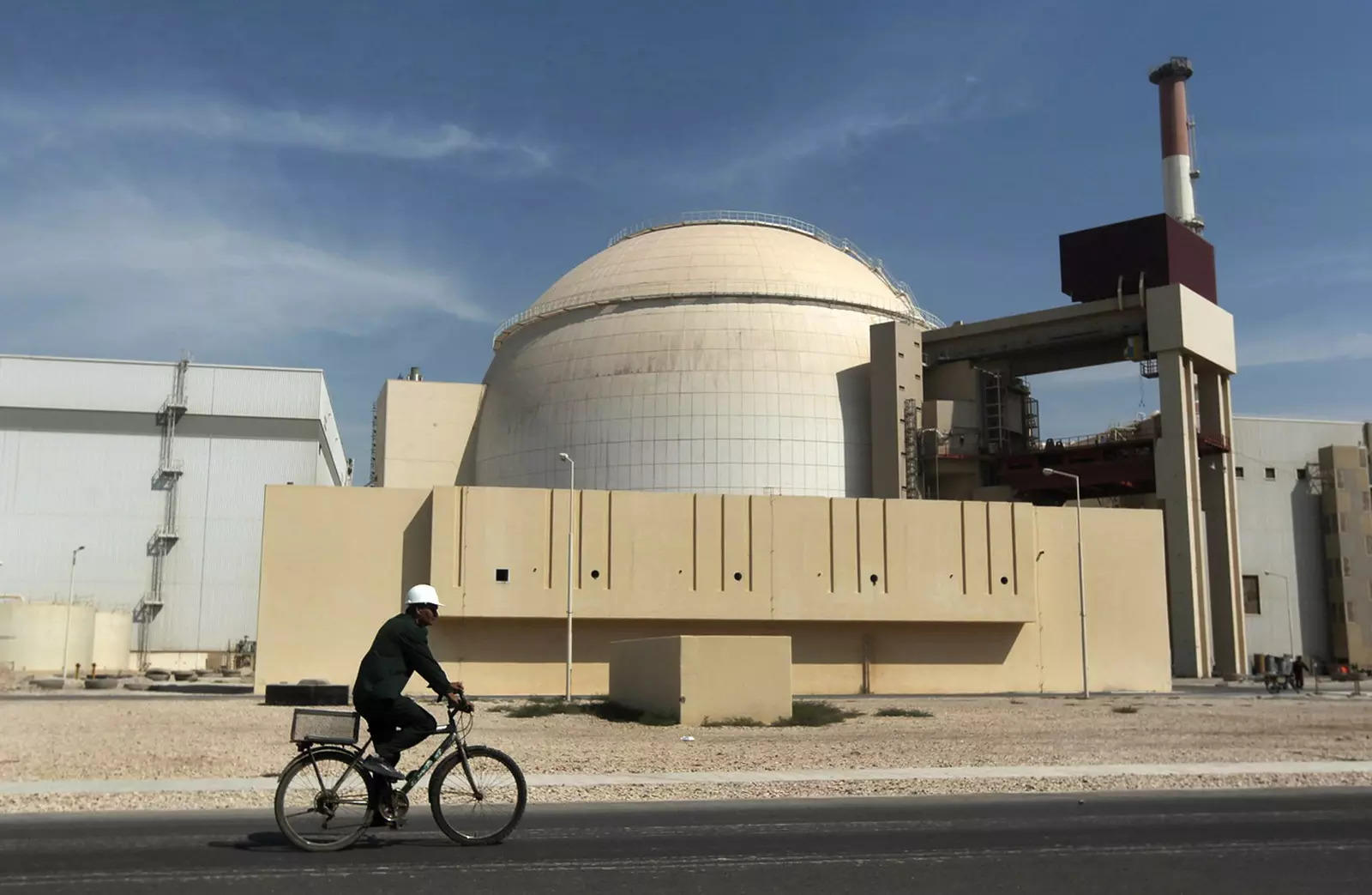 US, France warn Iran that time running out to revive nuclear deal