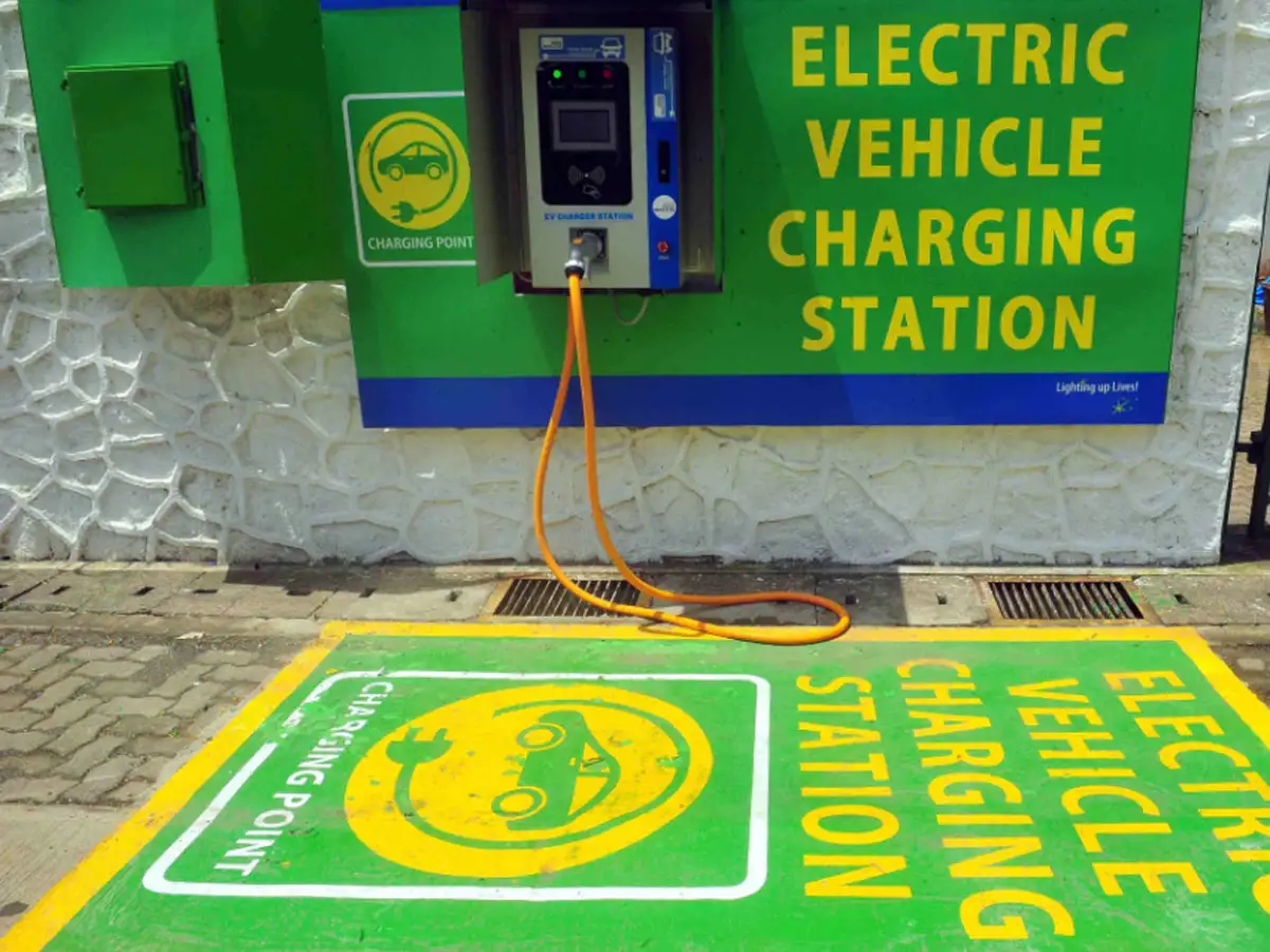 BMC sets up Mumbai's first public electric vehicle charging station