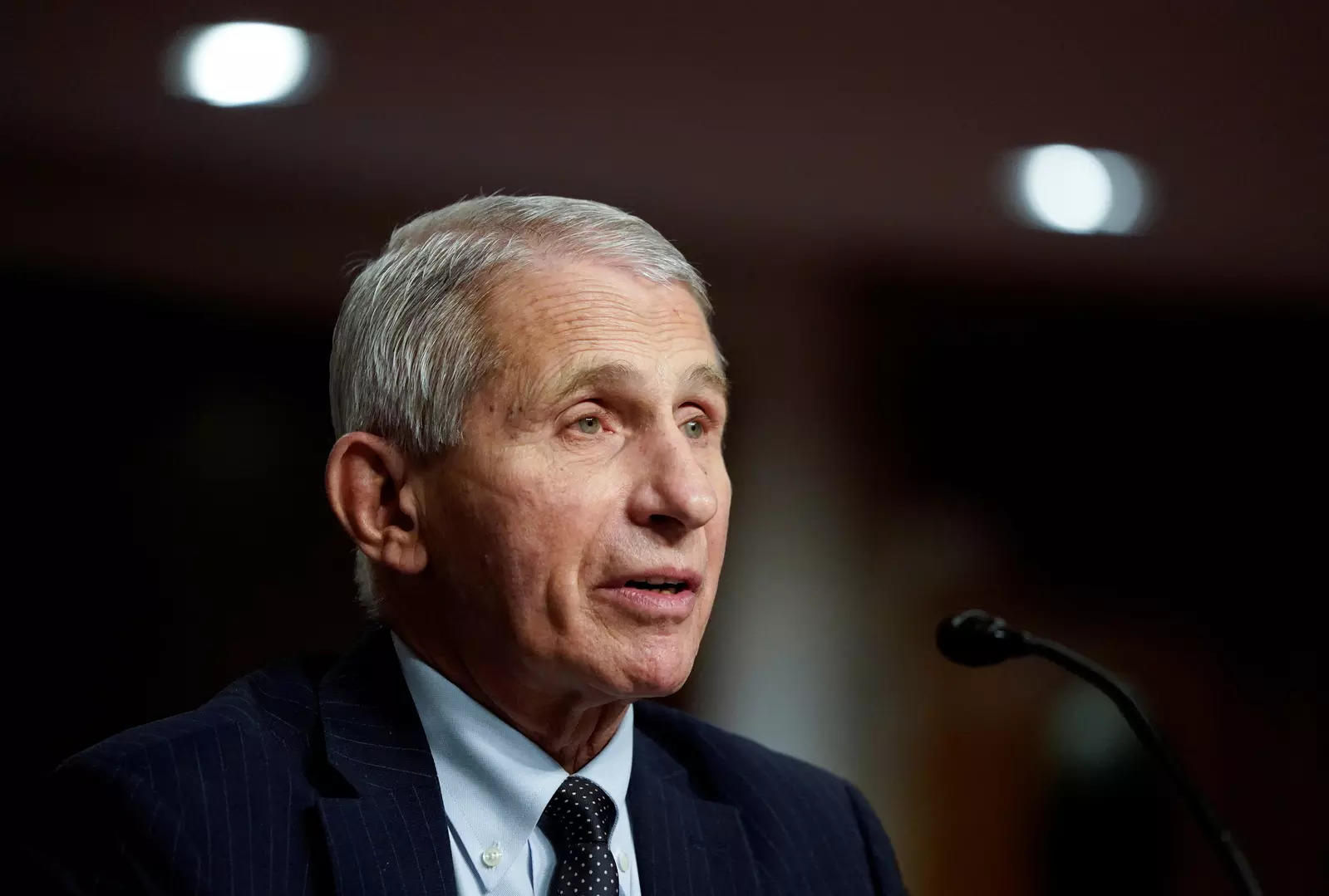 Fauci says US must study data before deciding on travel ban over new COVID-19 variant