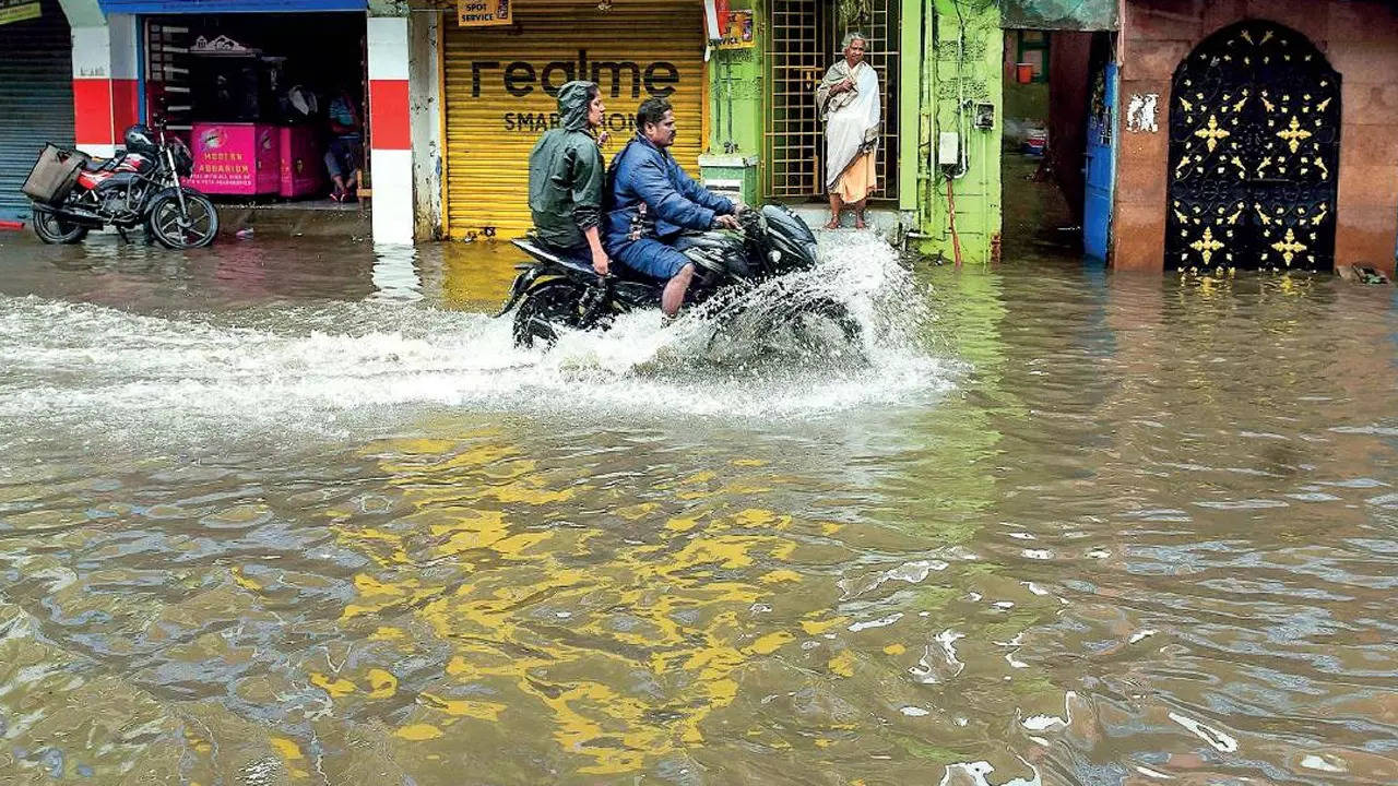Rains batter Tamil Nadu, showers in Chennai one of the most intense in 200 years, says CM