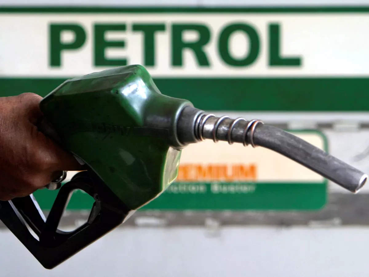 Petrol, diesel price to fall only on sustained drop in international oil prices: Sources