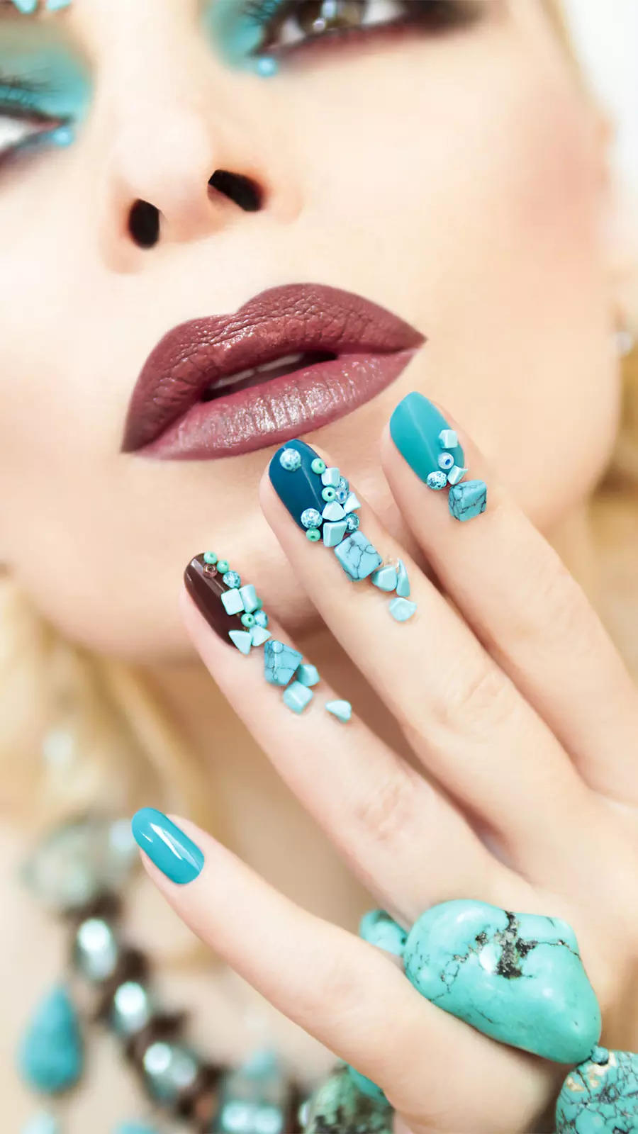Not all nail art techniques translate well in gel, but I think turquoise  nails do : r/SoakOff