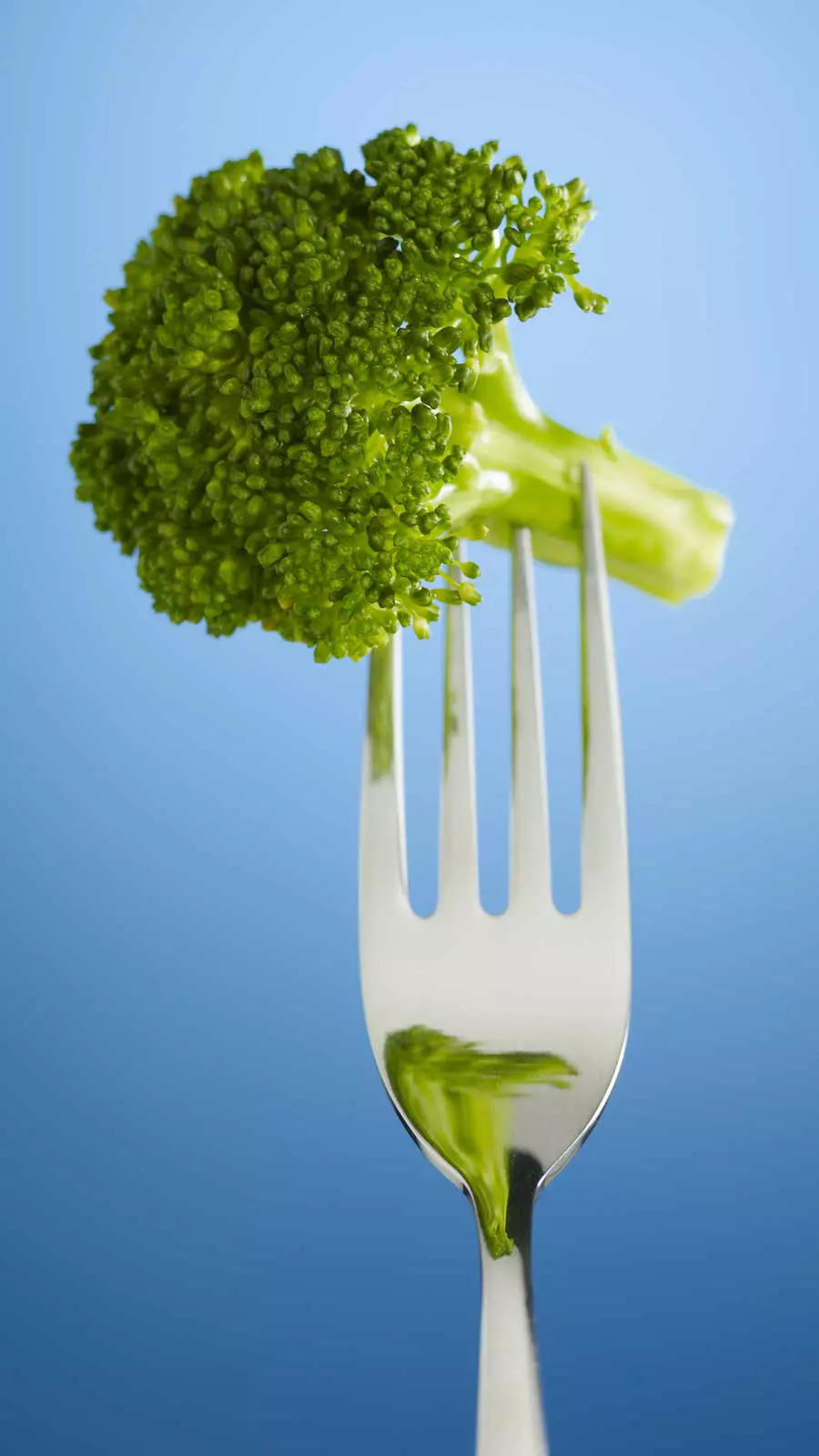 21 Benefits Of Broccoli Nutrition Recipes  Side Effects