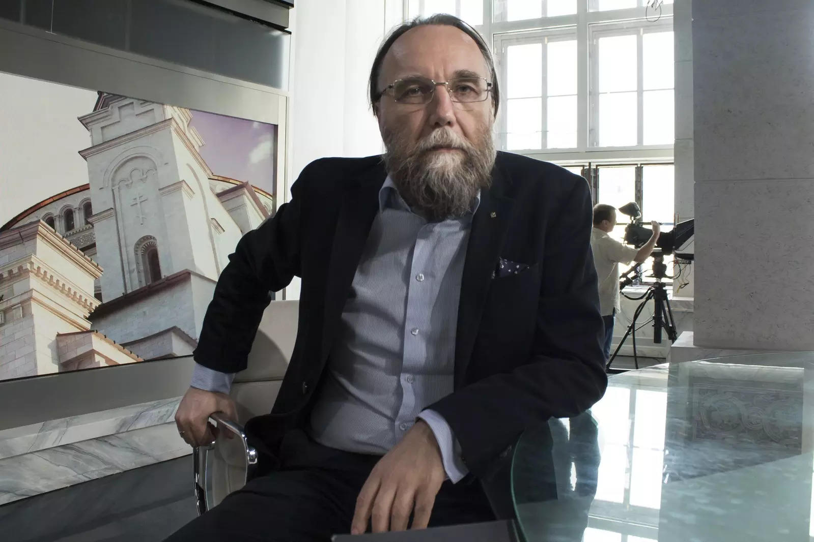 Who is Alexander Dugin, Russian nationalist whose daughter died in car bomb attack?